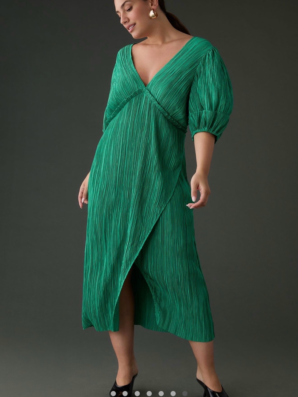 Anthropologie Green V-Neck Pleated Midi Dress. 3x. NWT